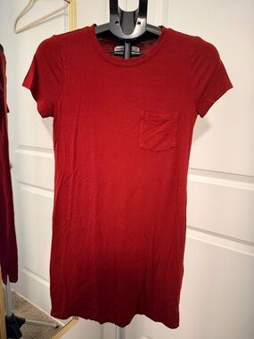 Abercrombie & Fitch Red Midi T-Shirt Dress